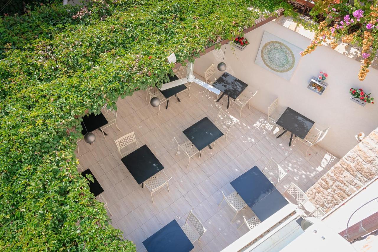 מלון חוואר Hektorovic House מראה חיצוני תמונה