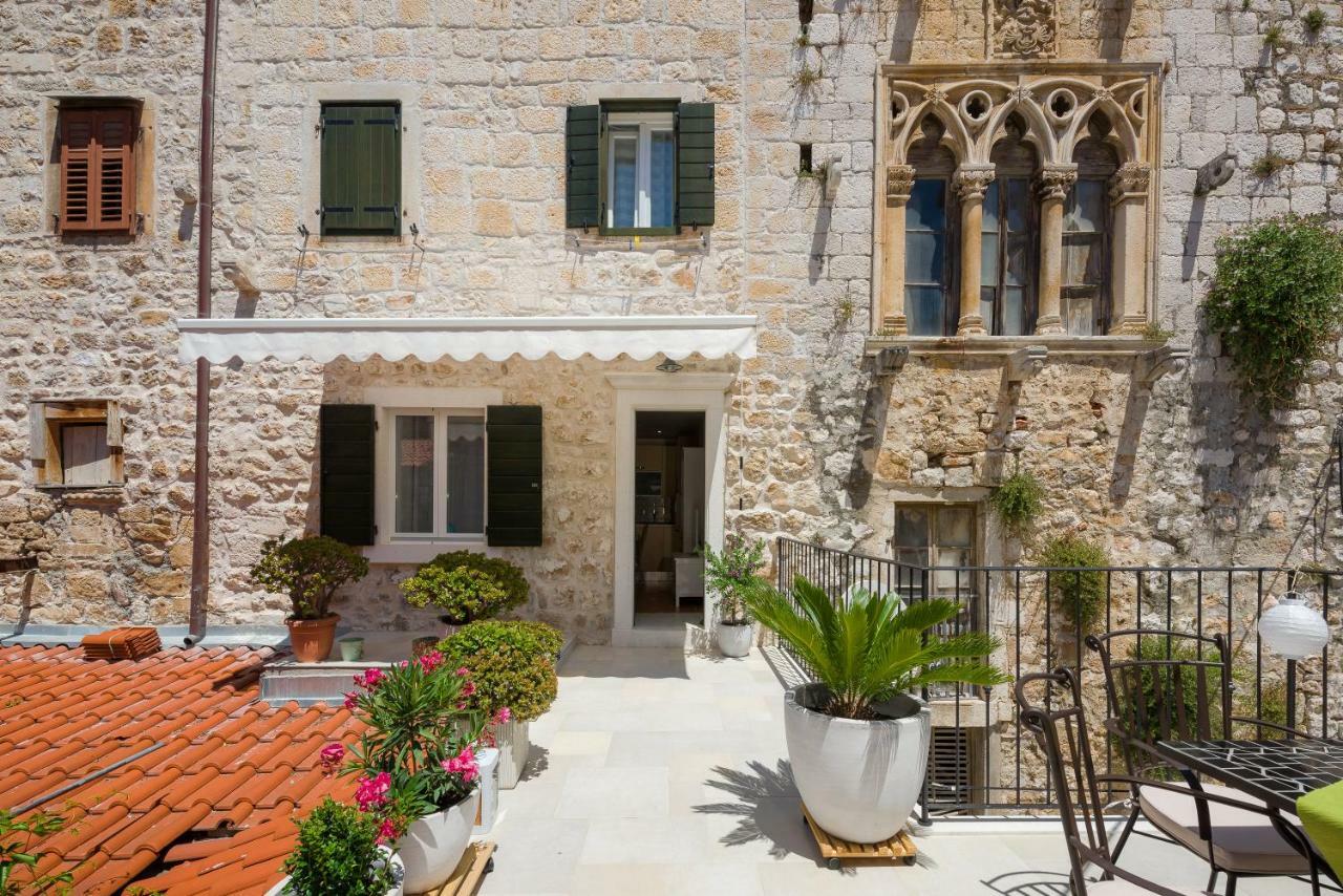 מלון חוואר Hektorovic House מראה חיצוני תמונה