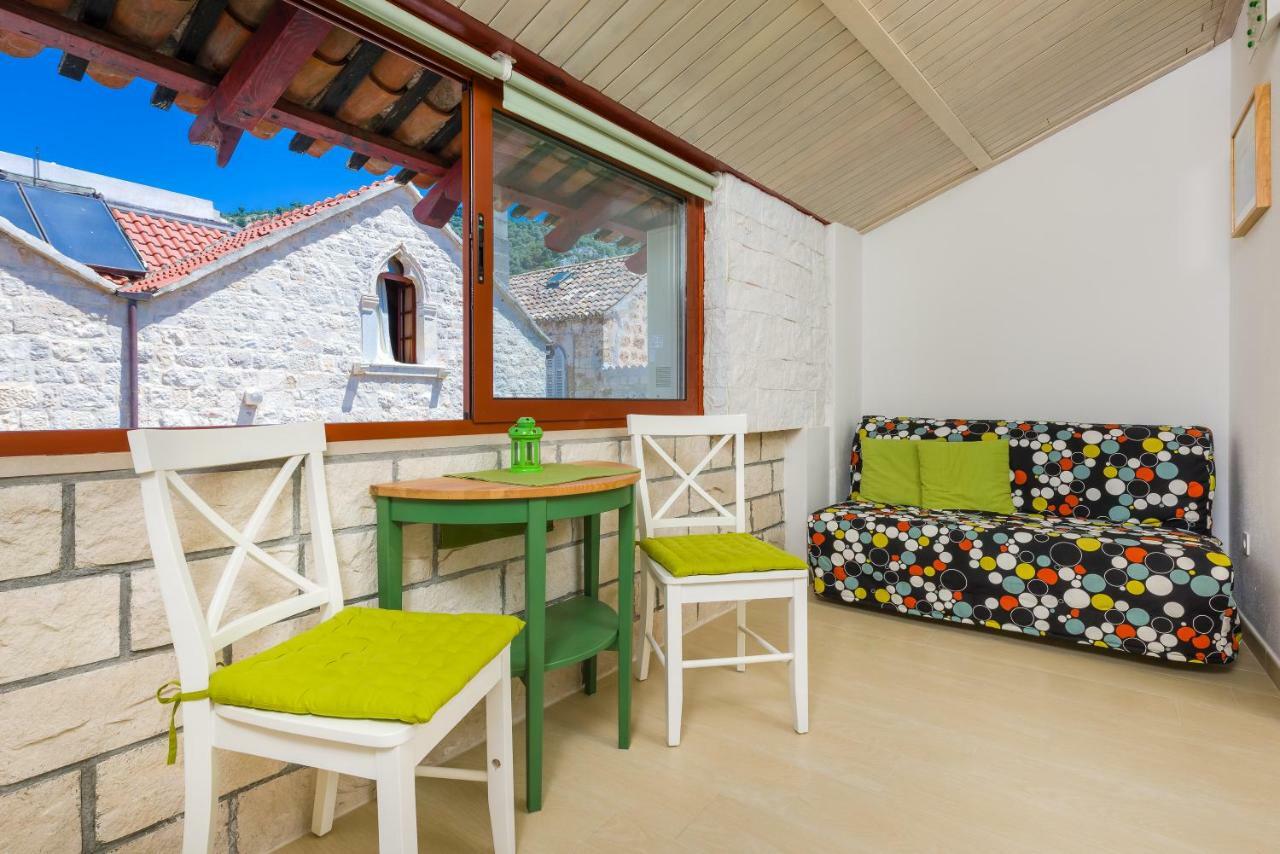 מלון חוואר Hektorovic House מראה חיצוני תמונה